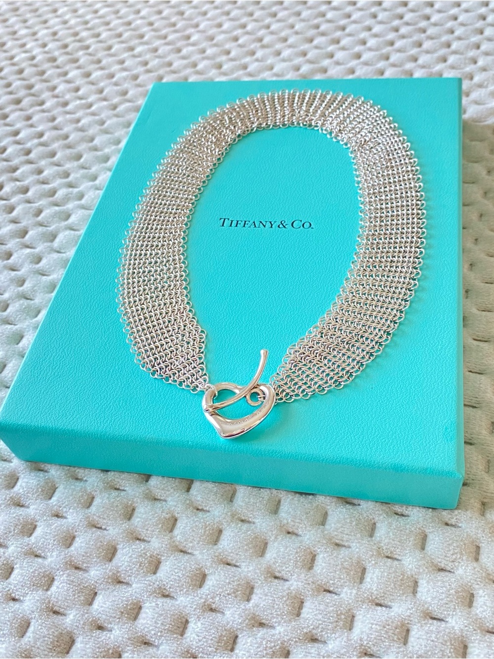 Tiffany & Co.Mesh Open Heart Toggle Necklace